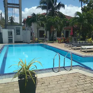 Aparthotel Vijai Negombo