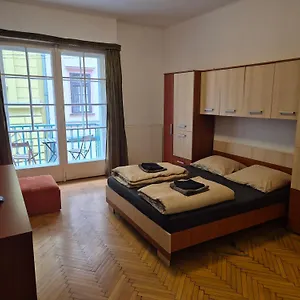 Boomerang Budapešť