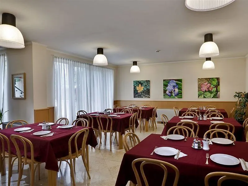 Jagelló Business Hotel Budapeste 3*,