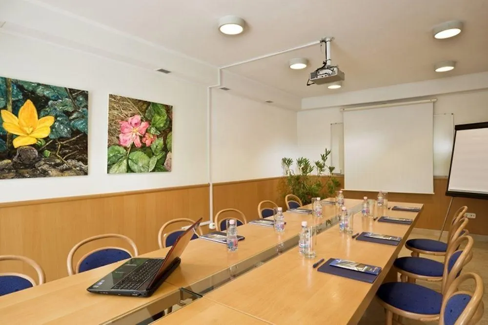 Jagello Business Hotel Budapest 3*,