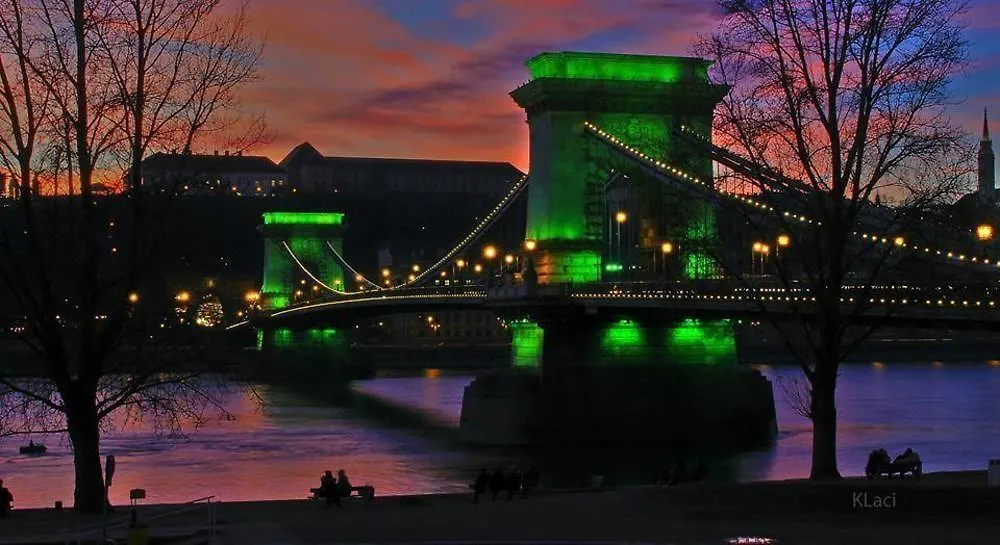 Jagello Business Hotel Budapest 3*,